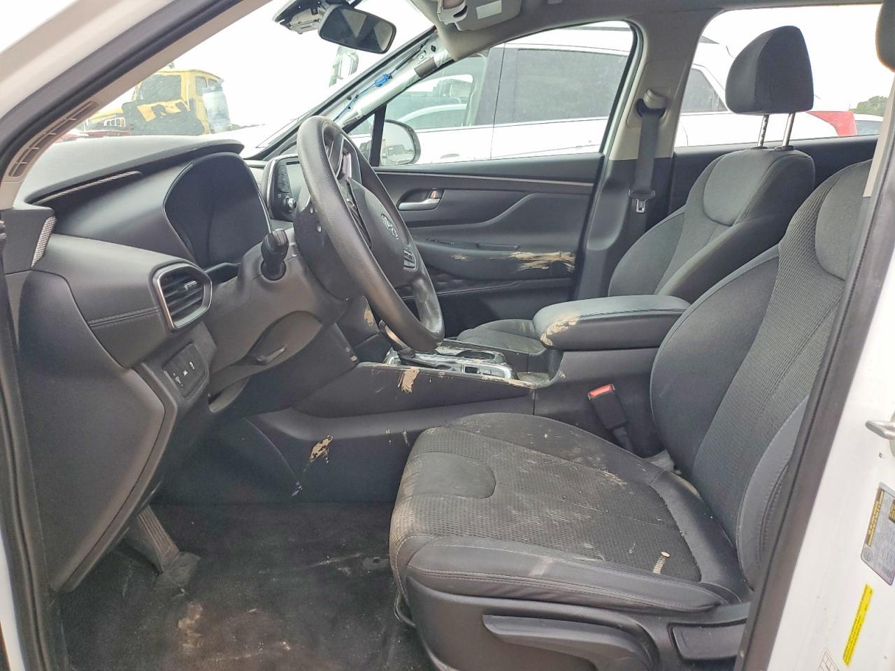 2020 Hyundai Santa Fe Se - Image 7