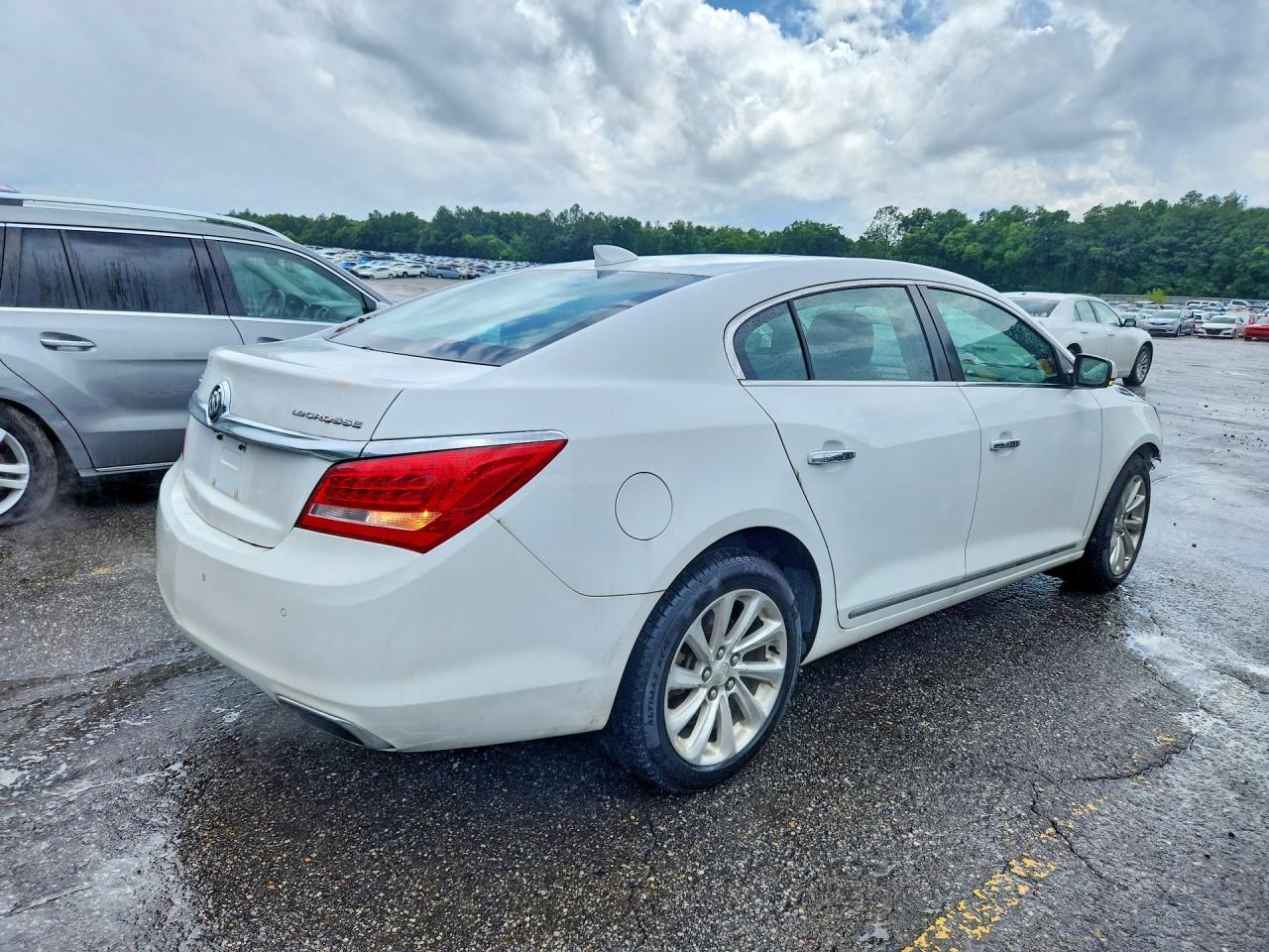 2016 Buick Lacrosse - Фото 3