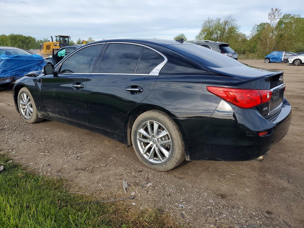 2017 Infiniti Q50 3.0T Premium - Фото 2