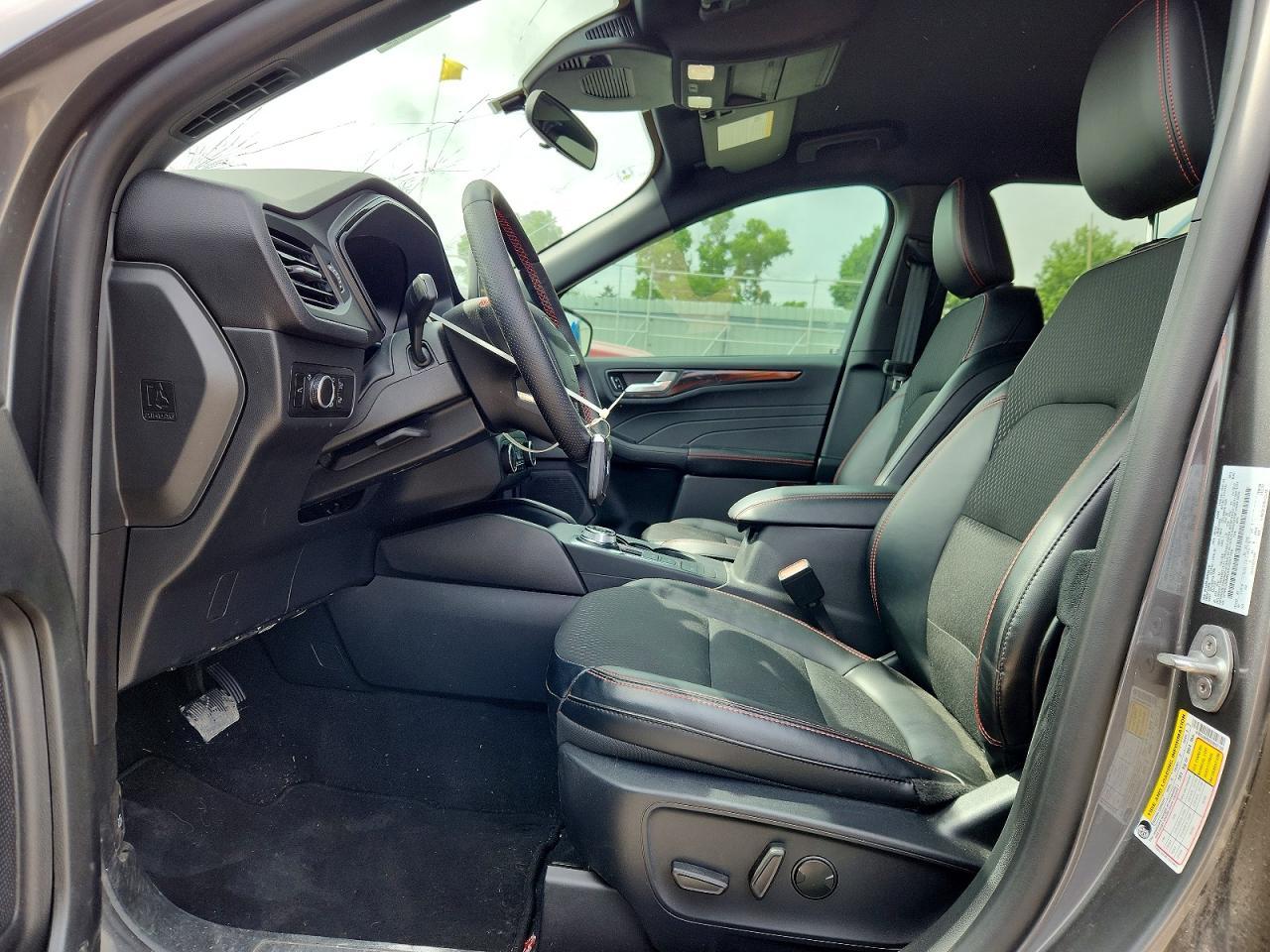 2025 Ford Escape St Line - Фото 7