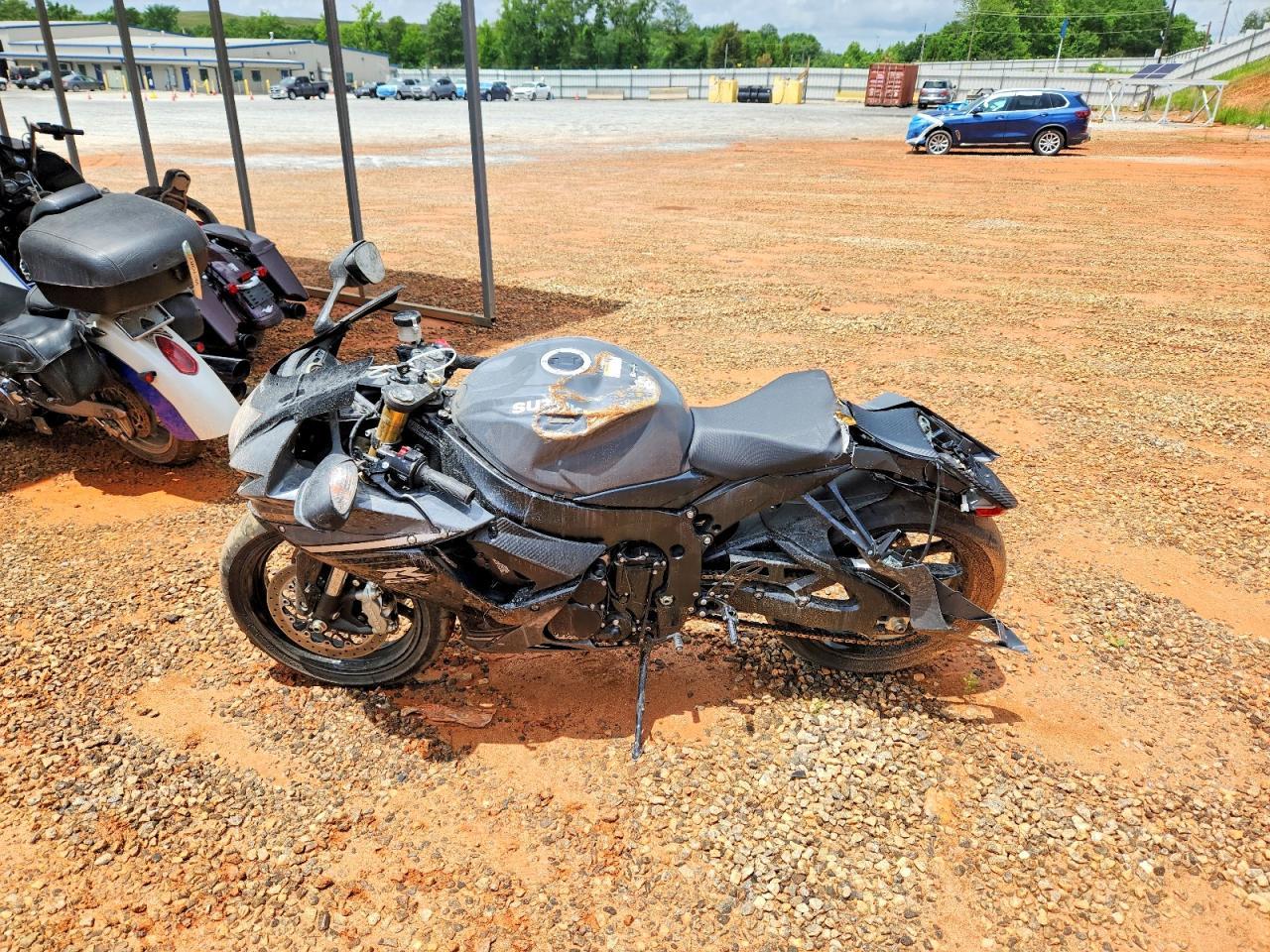 2025 Suzuki Gsx-R750 - Фото 3
