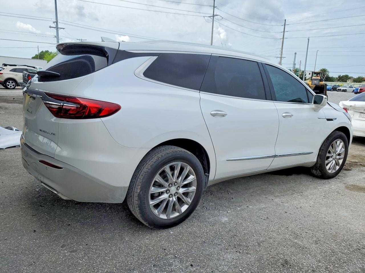 2019 Buick Enclave Essence - Фото 3
