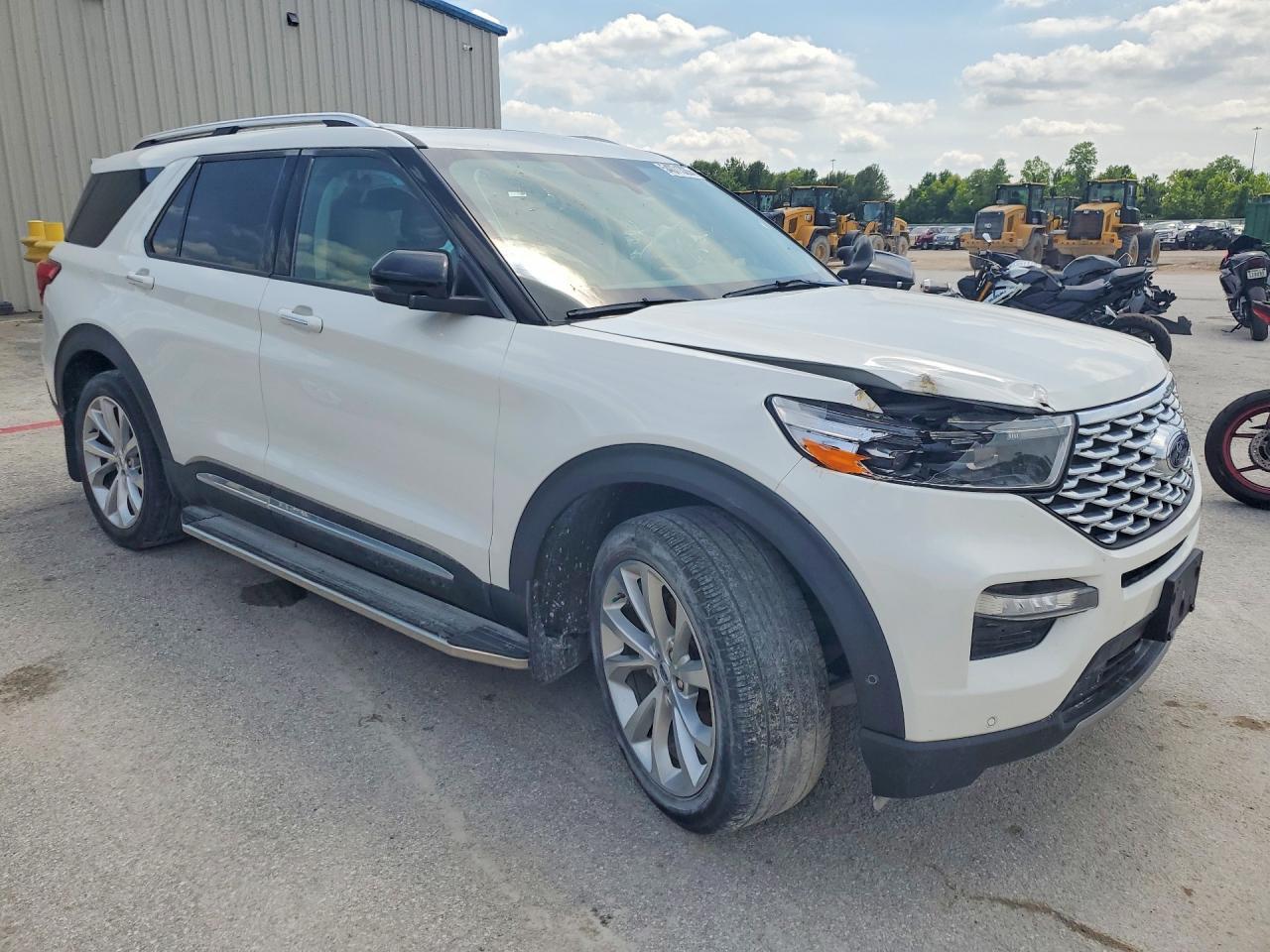 2023 Ford Explorer - Фото 4