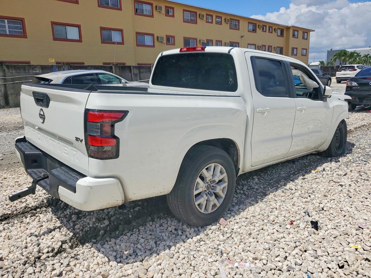 2022 Nissan Frontier Sv - Фото 3