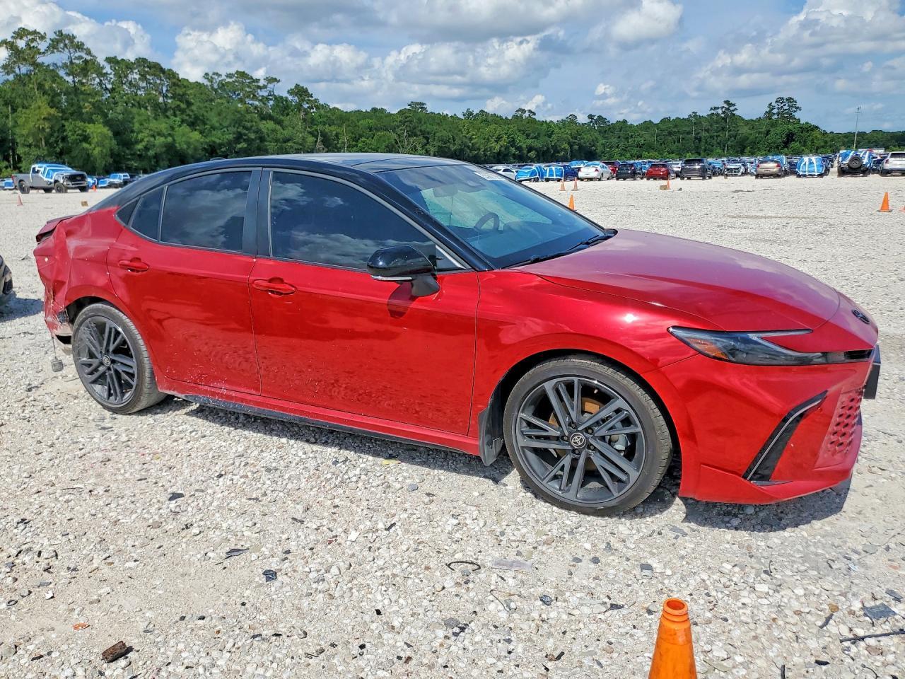 2025 Toyota Camry Xse - Image 4