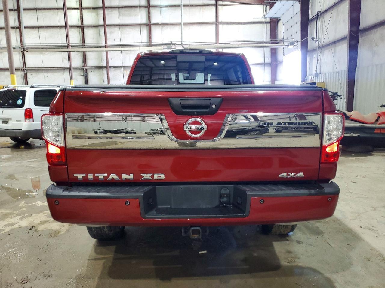 2016 Nissan Titan Xd Platinum Reserve - Фото 6