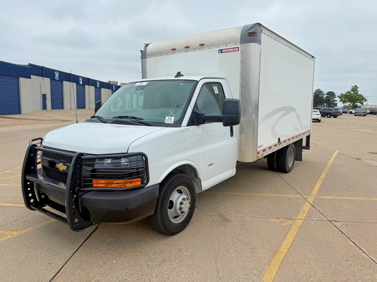 2020 Chevrolet Express G3500 - Фото 2