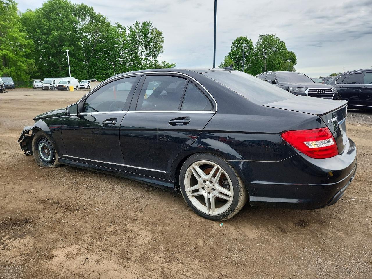 2012 Mercedes-Benz C 300 4Matic - Фото 2