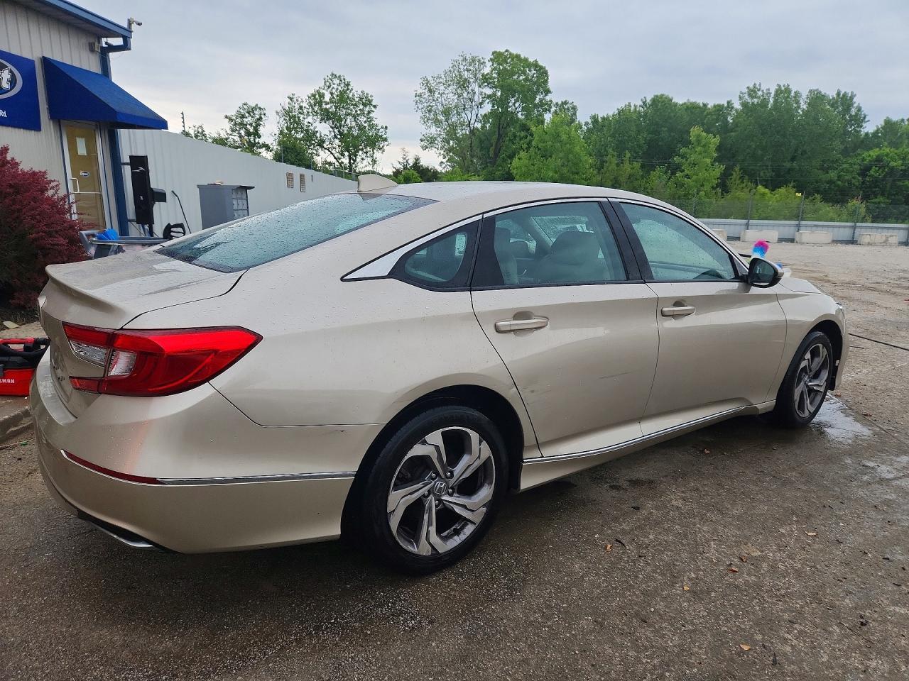 2018 Honda Accord Exl - Image 3