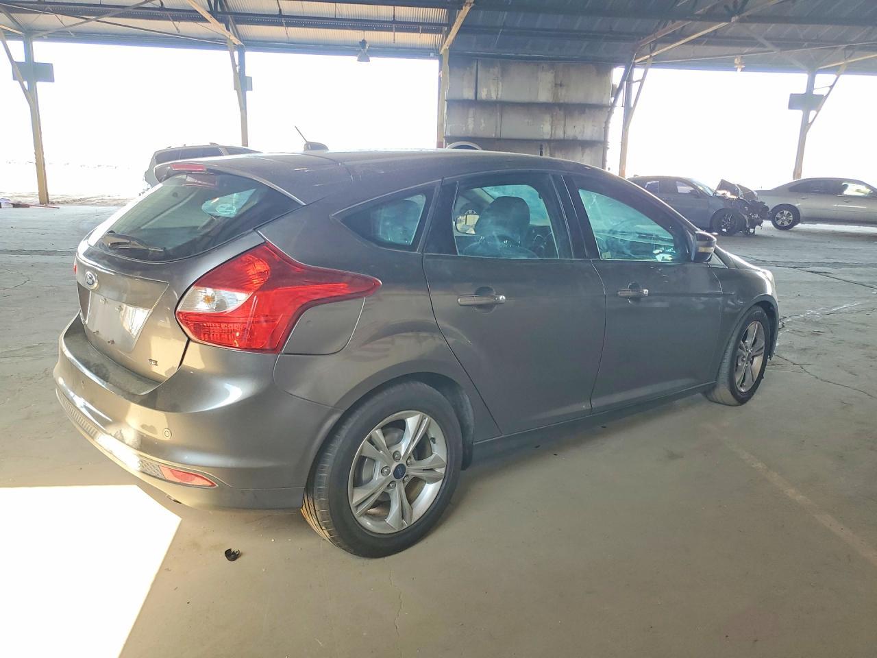 2014 Ford Focus Se - Image 3