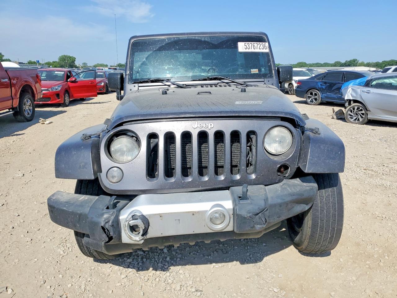 2014 Jeep Wrangler Unlimited Sahara - Image 5
