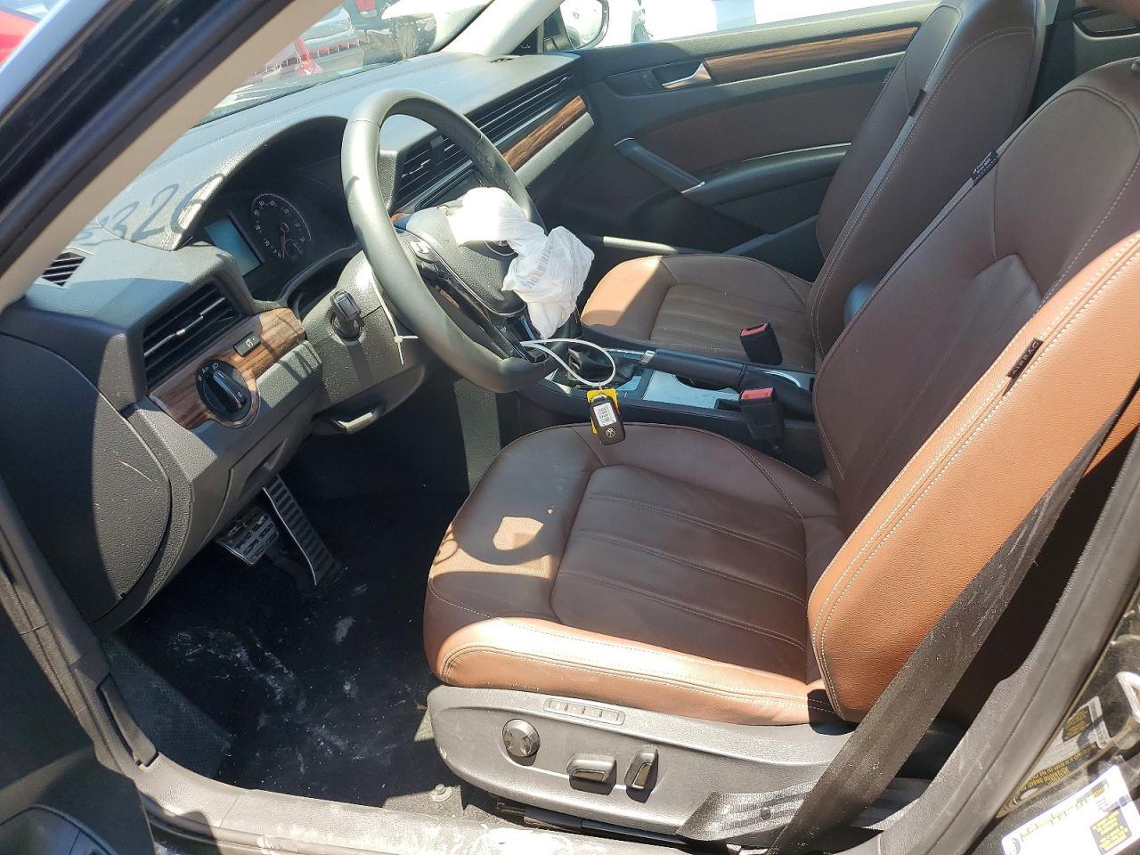 2022 Volkswagen Passat Limited Edition - Image 7