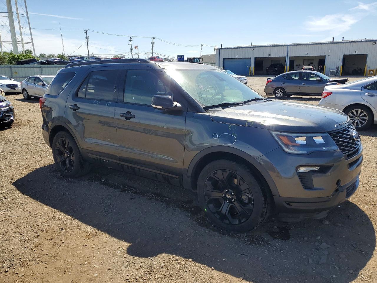 2019 Ford Explorer Sport - Image 4
