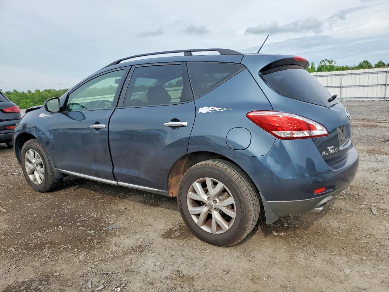 2013 Nissan Murano S - Фото 2