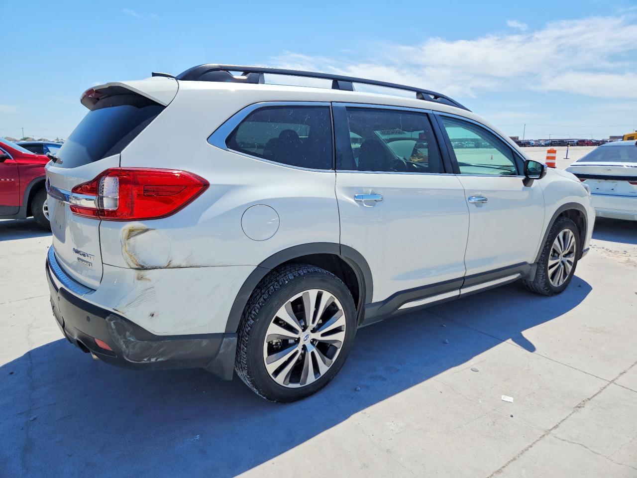 2021 Subaru Ascent Touring - Фото 3