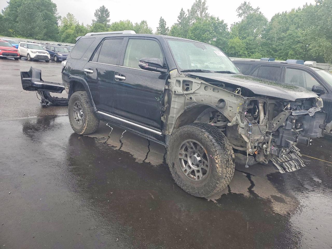 2018 Toyota 4Runner Limited - Image 4