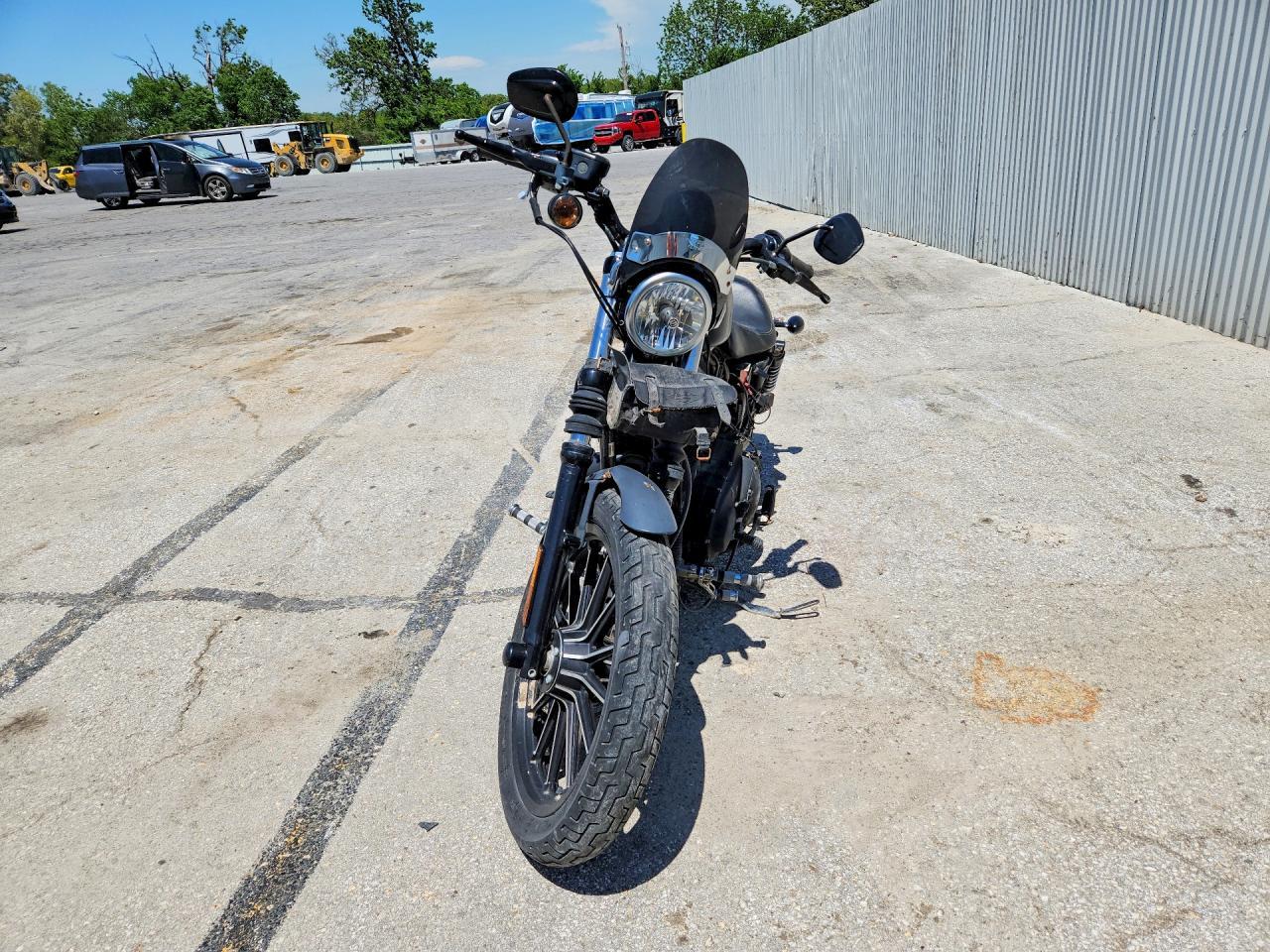 2009 Harley-Davidson Xl883 N - Image 2