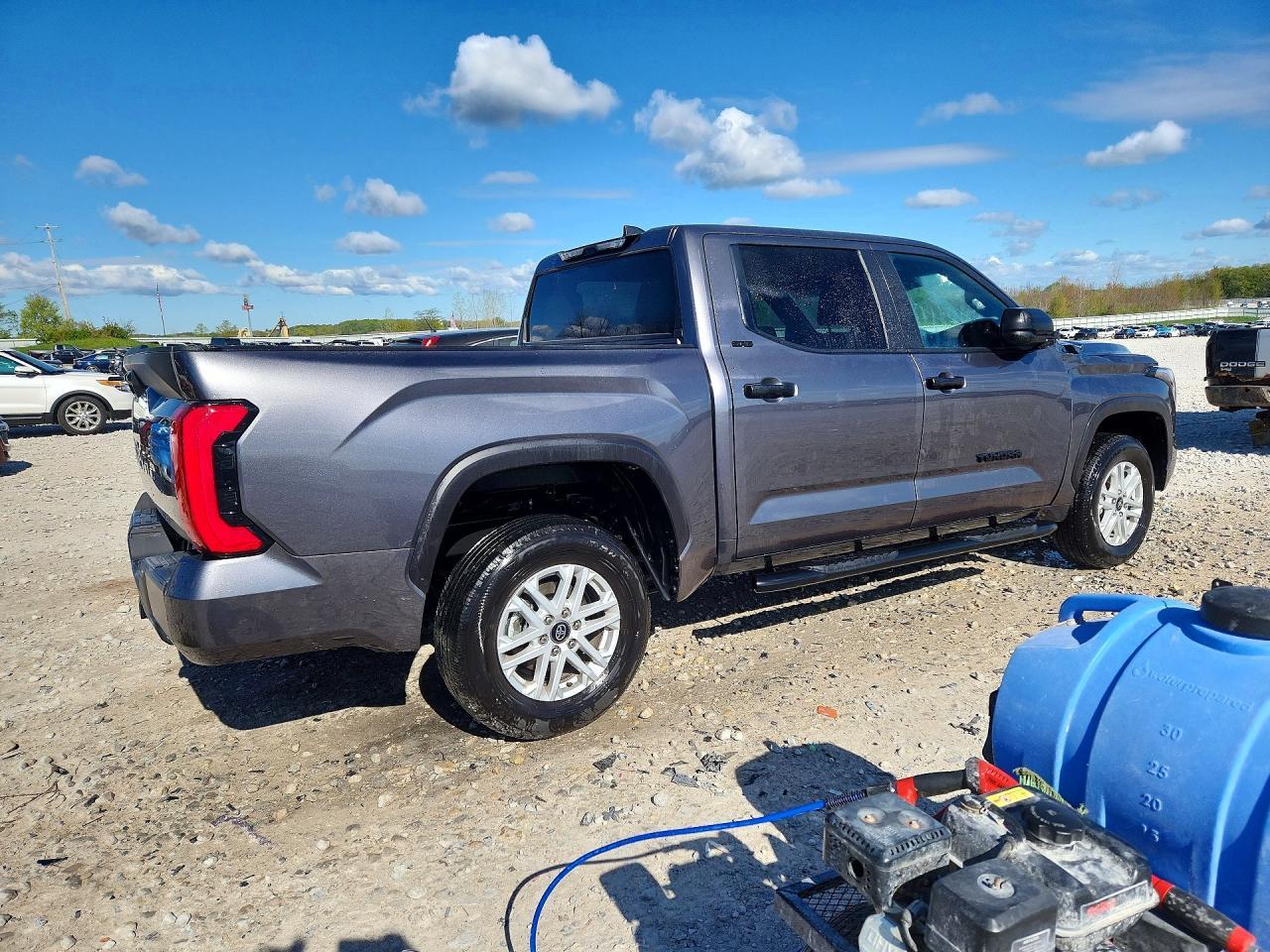 2025 Toyota Tundra Sr5 - Фото 3
