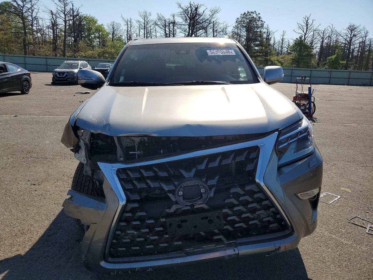 2021 Lexus Gx 460 Premium - Image 5