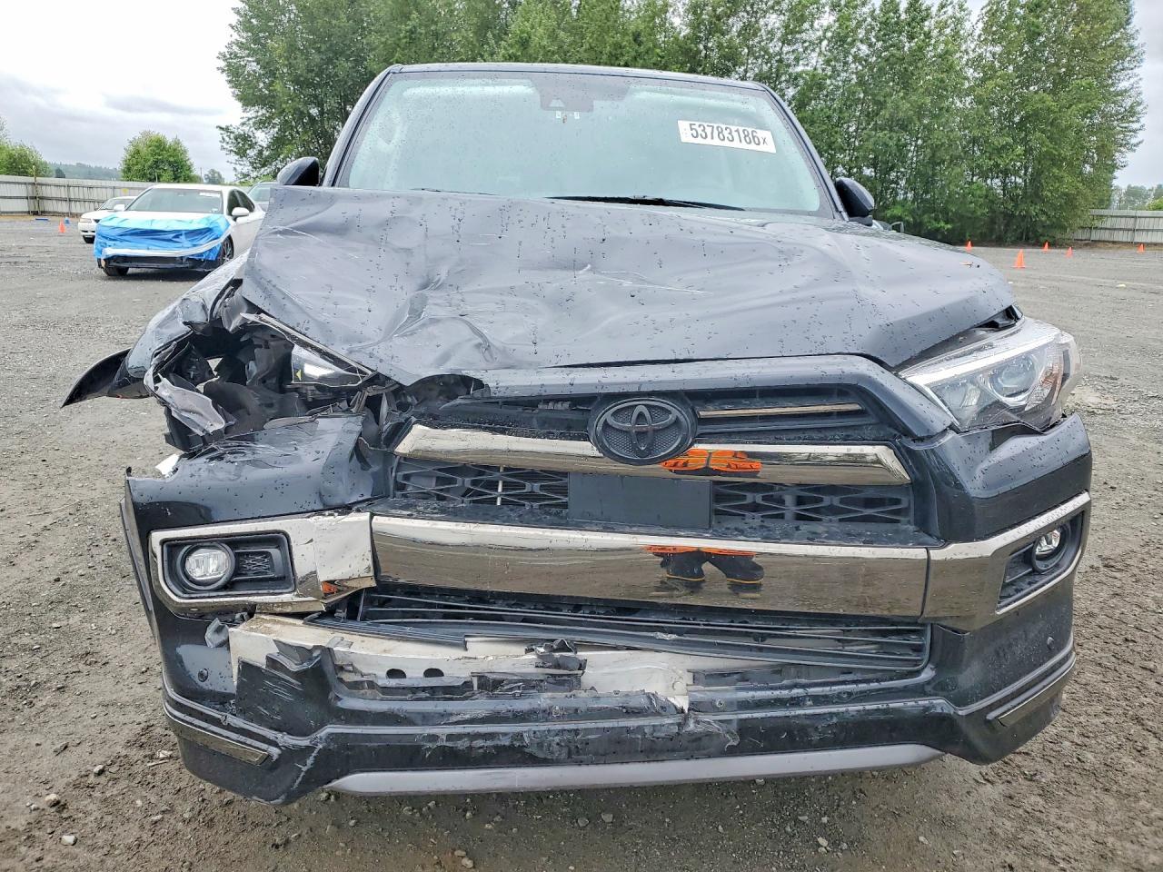2021 Toyota 4Runner Nightshade Edition - Фото 5