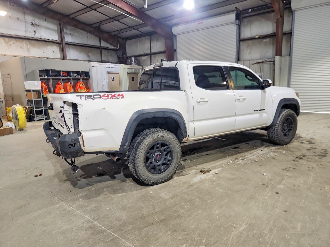 2016 Toyota Tacoma Trd Off-Road - Фото 3