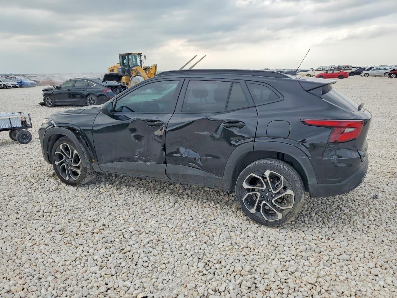 2026 Chevrolet Trax 2Rs - Image 2