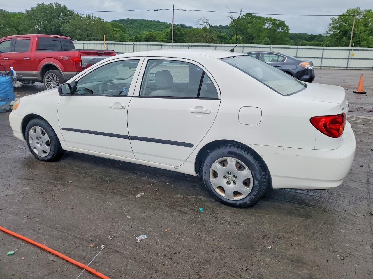 2004 Toyota Corolla Ce - Фото 2