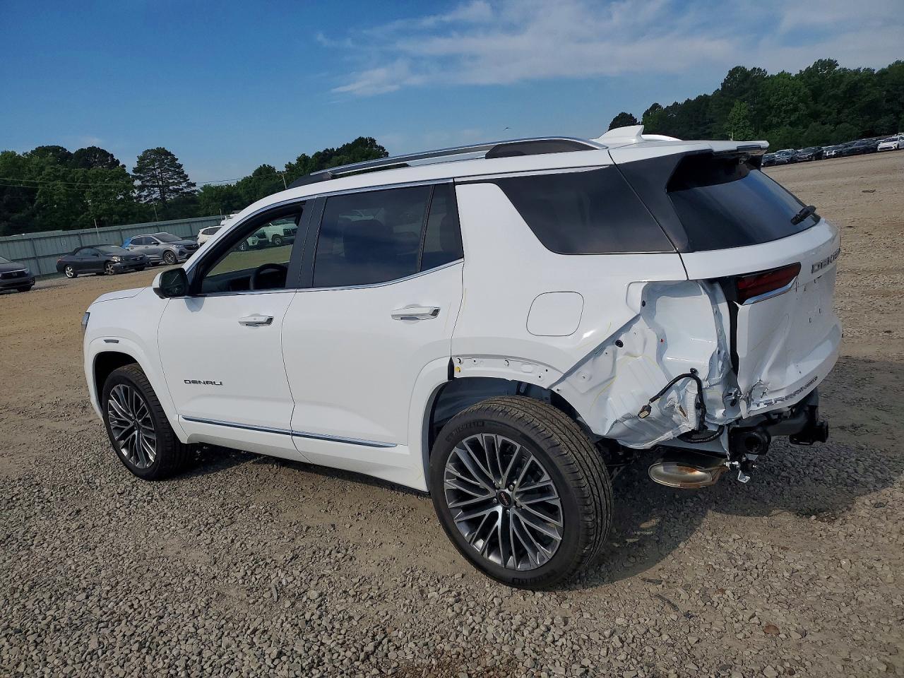 2026 GMC Terrain Denali - Image 2
