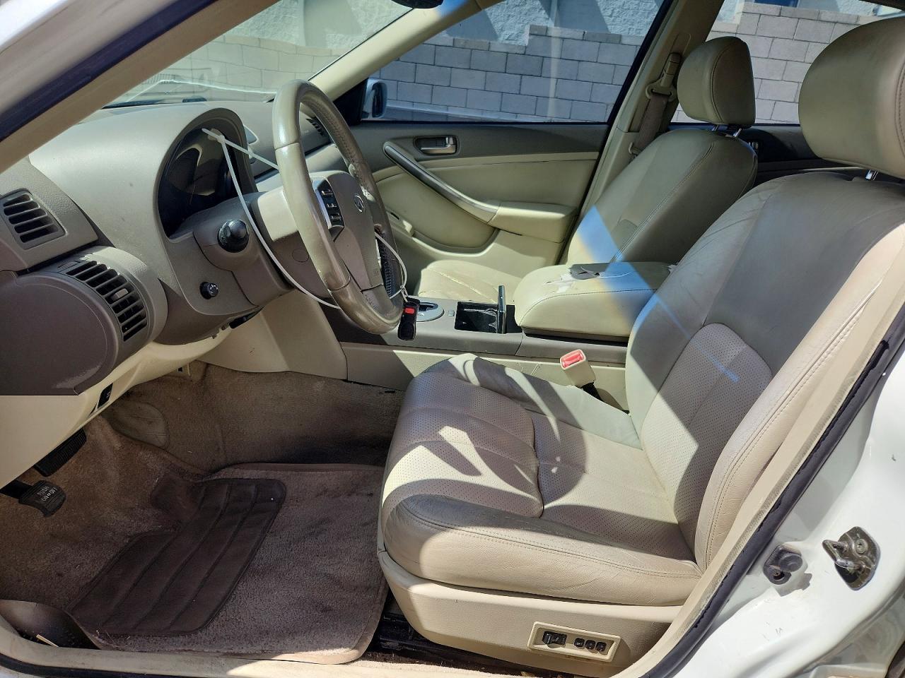 2003 Infiniti G35 Base - Фото 7