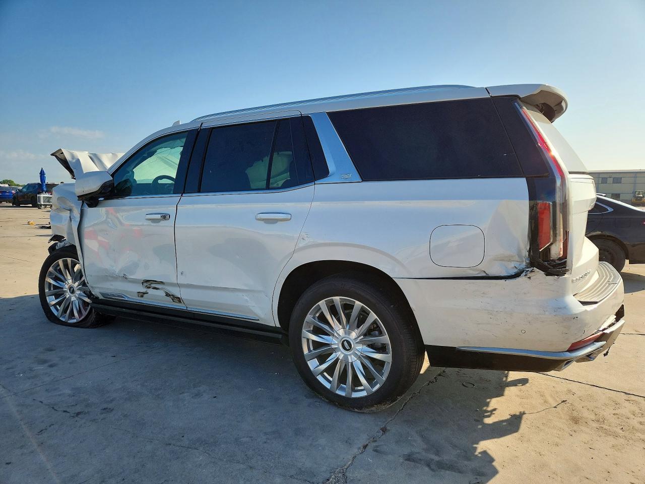 2024 Cadillac Escalade Premium Luxury - Фото 2