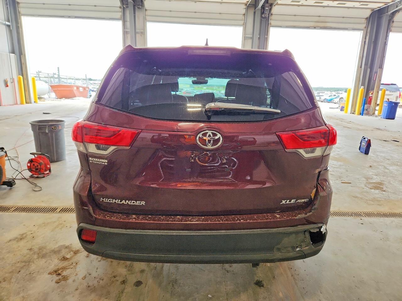 2019 Toyota Highlander Xle - Фото 6
