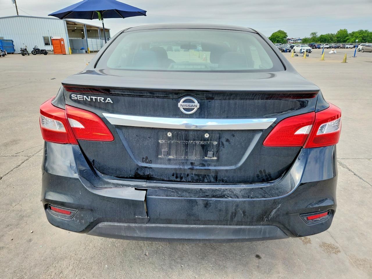 2019 Nissan Sentra S - Фото 6