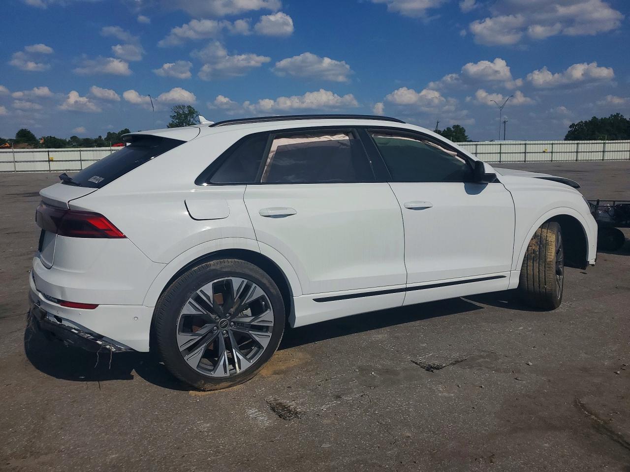 2025 Audi Q8 Premium Plus S-Line - Фото 3