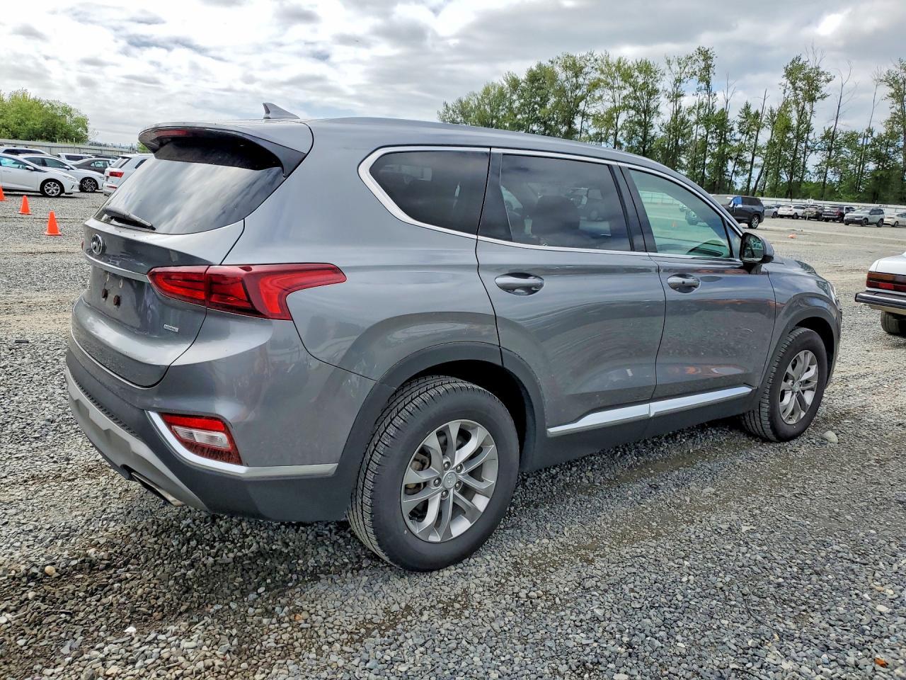 2019 Hyundai Santa Fe Sel 2.4L - Фото 3
