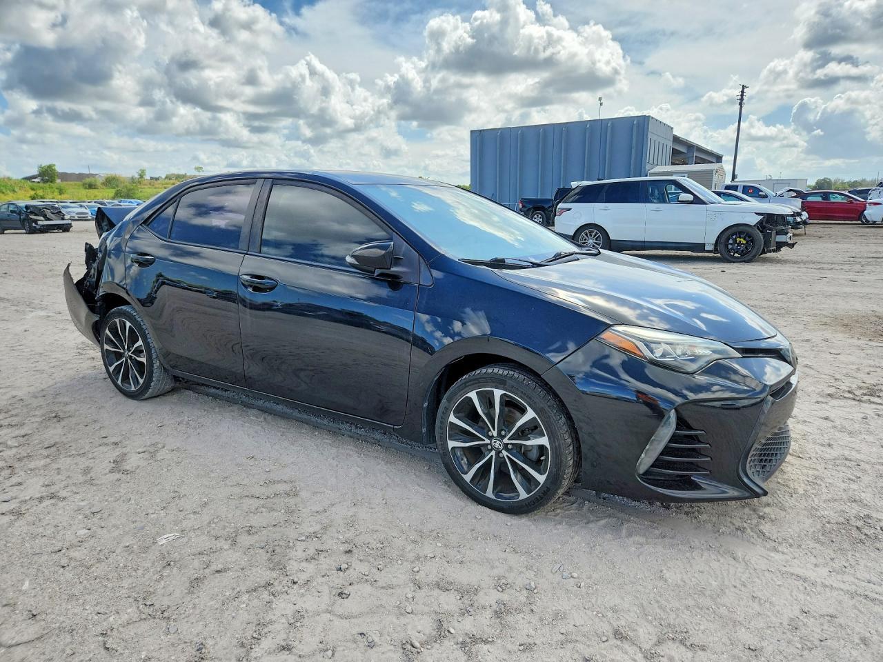 2018 Toyota Corolla Se - Image 4