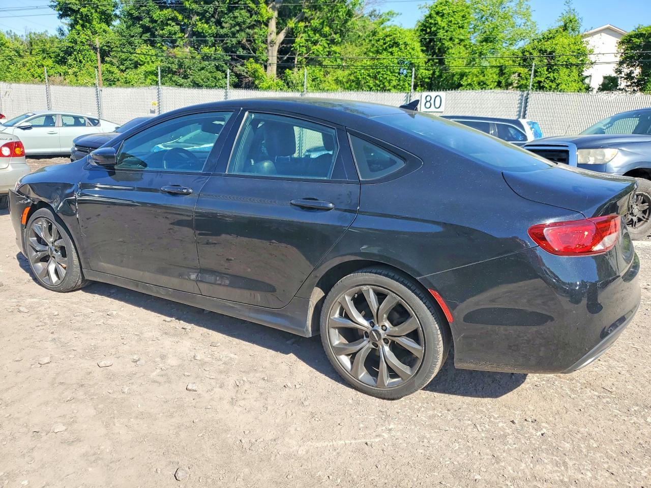 2015 Chrysler 200 S - Image 2