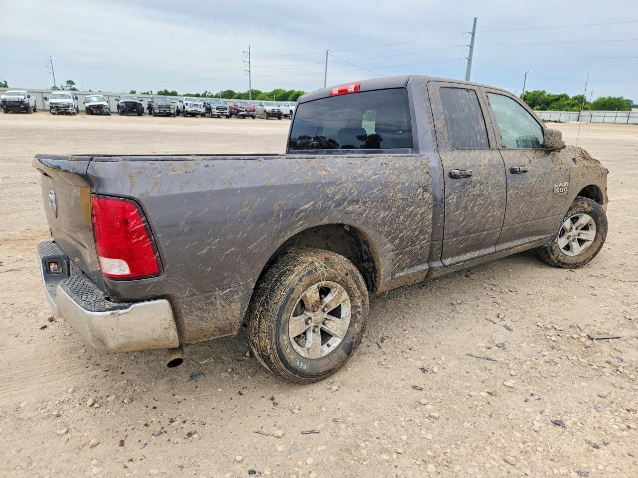 2022 Ram 1500 Classic Tradesman - Фото 3