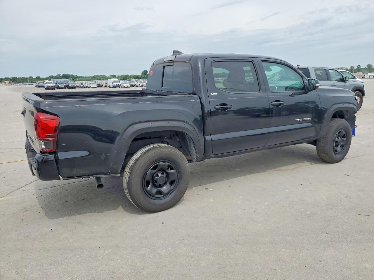 2022 Toyota Tacoma Sr5 V6 - Фото 3