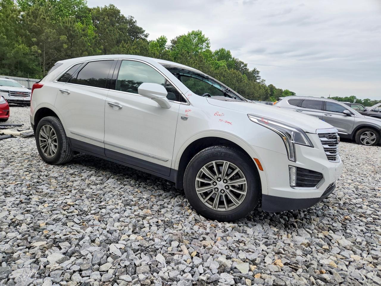 2018 Cadillac Xt5 Luxury - Image 4