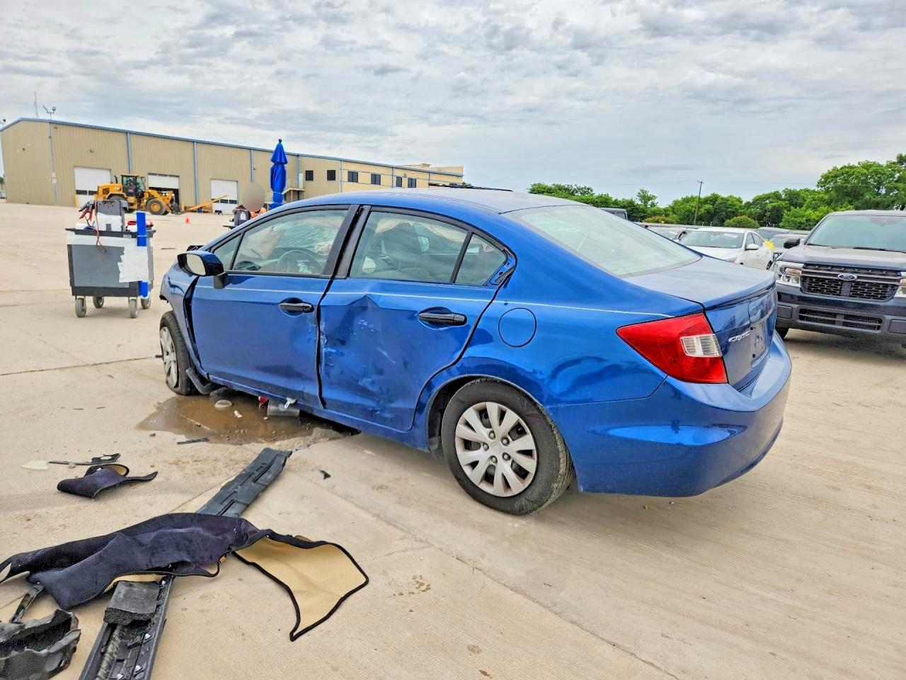2012 Honda Civic Lx - Image 2