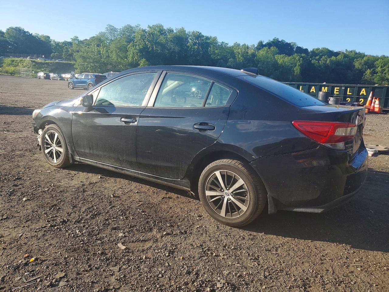 2019 Subaru Impreza Premium - Image 2