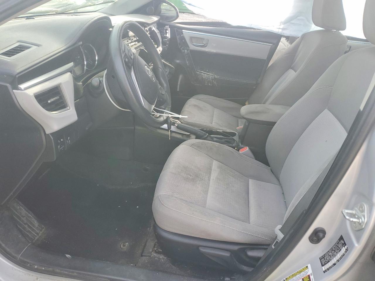 2015 Toyota Corolla Le - Фото 7
