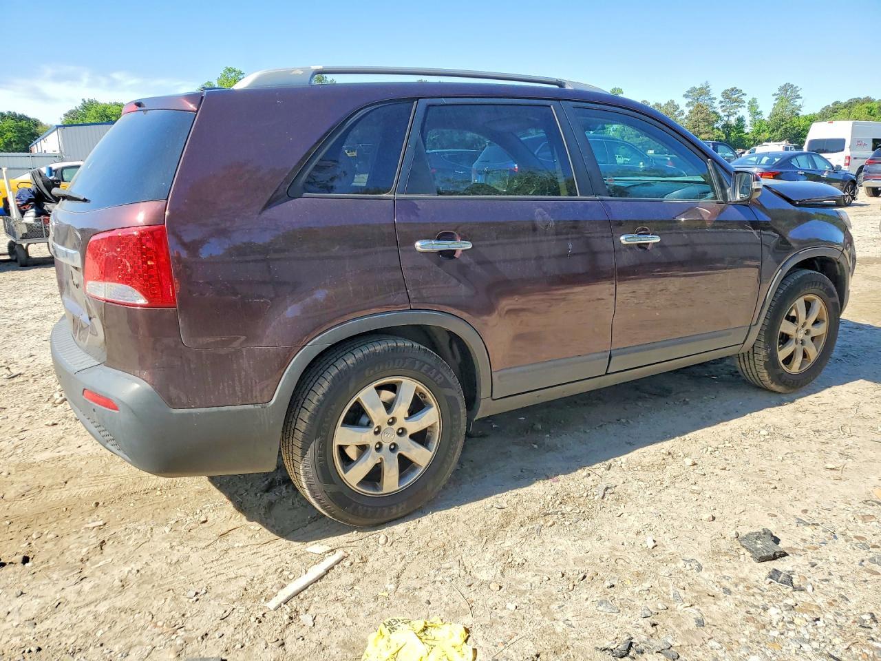 2012 Kia Sorento Lx - Фото 3