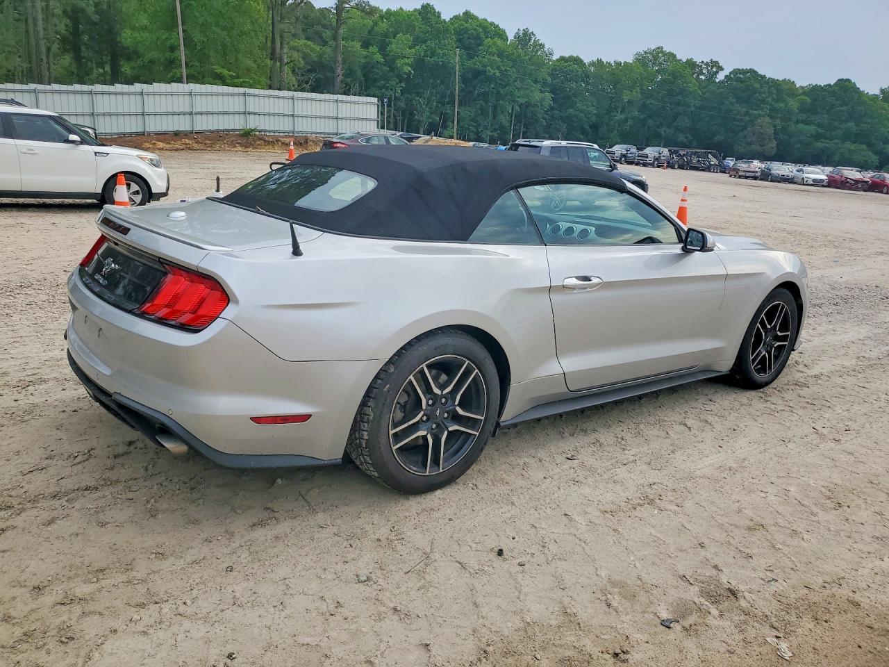 2019 Ford Mustang - Фото 3