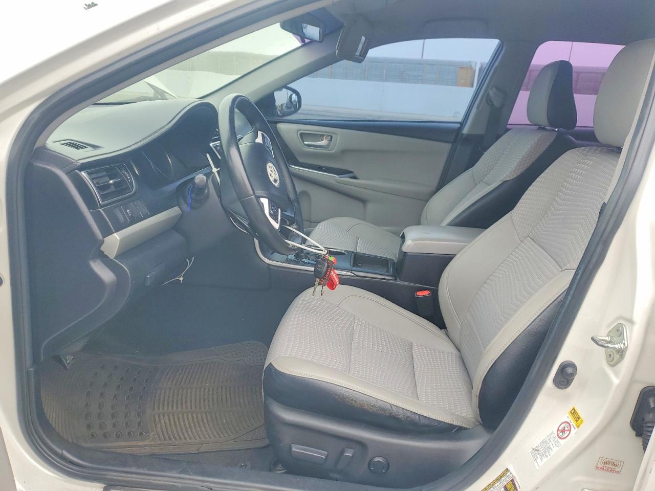2015 Toyota Camry Se - Image 7
