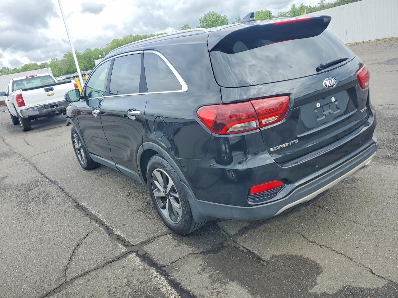 2019 Kia Sorento Ex V6 - Image 2