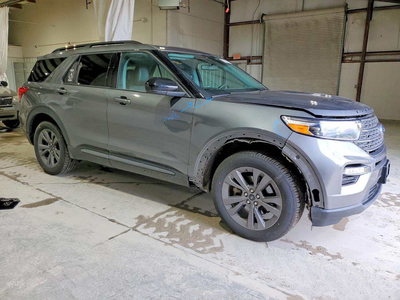 2022 Ford Explorer Xlt - Фото 4
