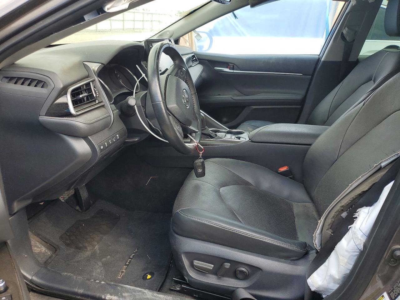 2024 Toyota Camry Xse V6 - Image 7