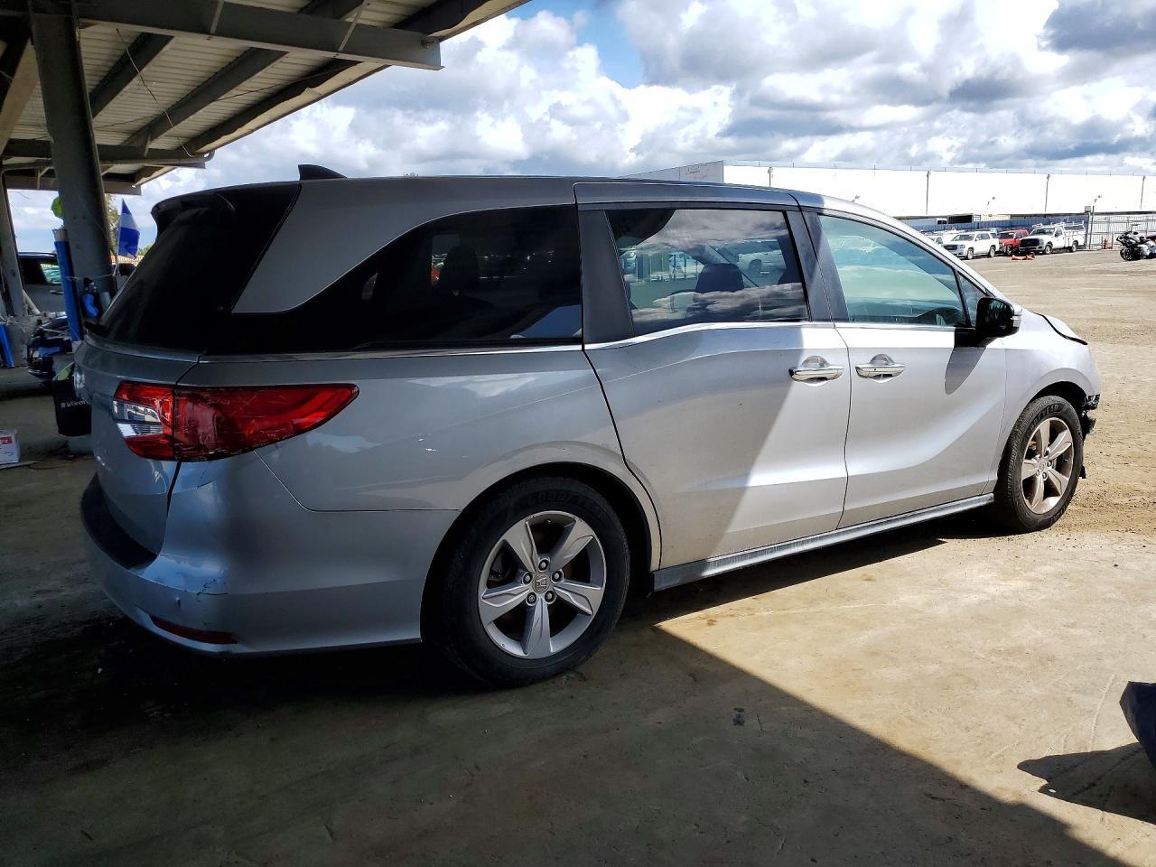 2019 Honda Odyssey Ex With Leather (With Res) - Фото 3