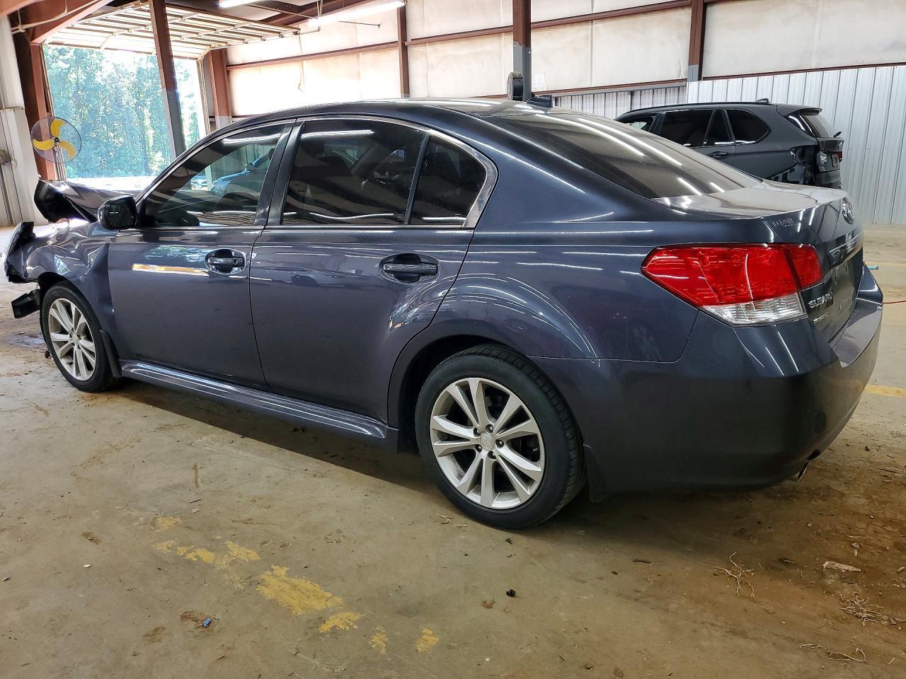 2014 Subaru Legacy 3.6R Limited - Image 2